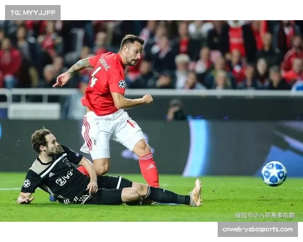 曼联旧将欧冠集体爆发拉什福德造六球霍伊伦德双响加纳乔制造乌龙 曼联旧将欧冠集体爆发拉什福德造六球霍伊伦德双响加纳乔制造乌龙