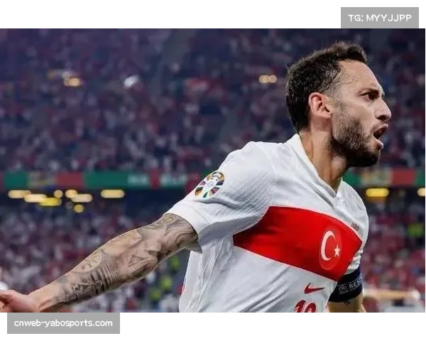 土耳其定位球战术奏效 恰尔汗奥卢主罚造两球 土耳其定位球战术奏效 恰尔汗奥卢主罚造两球